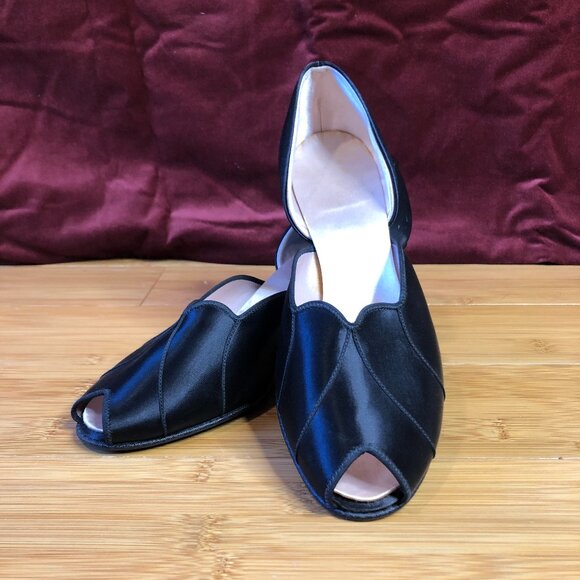 Vintage sz 9 Black Satin Pink Lined Bedroom Slippers Boudoir Pinup Glamour Glam - Picture 3 of 7